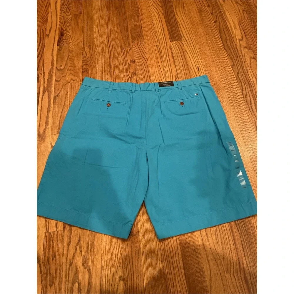 New With Tags Tommy Hilfiger Classic Fit Short Turquoise Size 40 10
